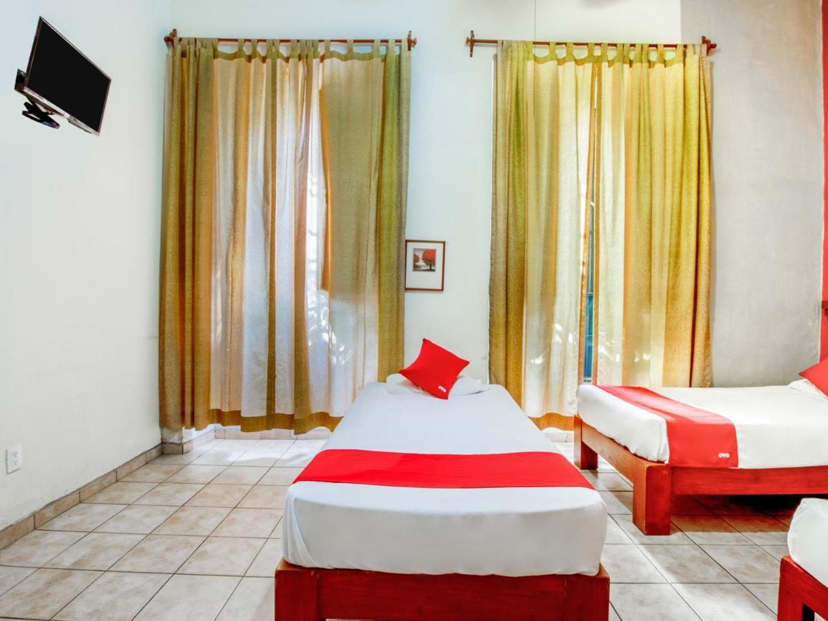 Oyo Hotel Posada Garibaldi Guadalajara Buitenkant foto