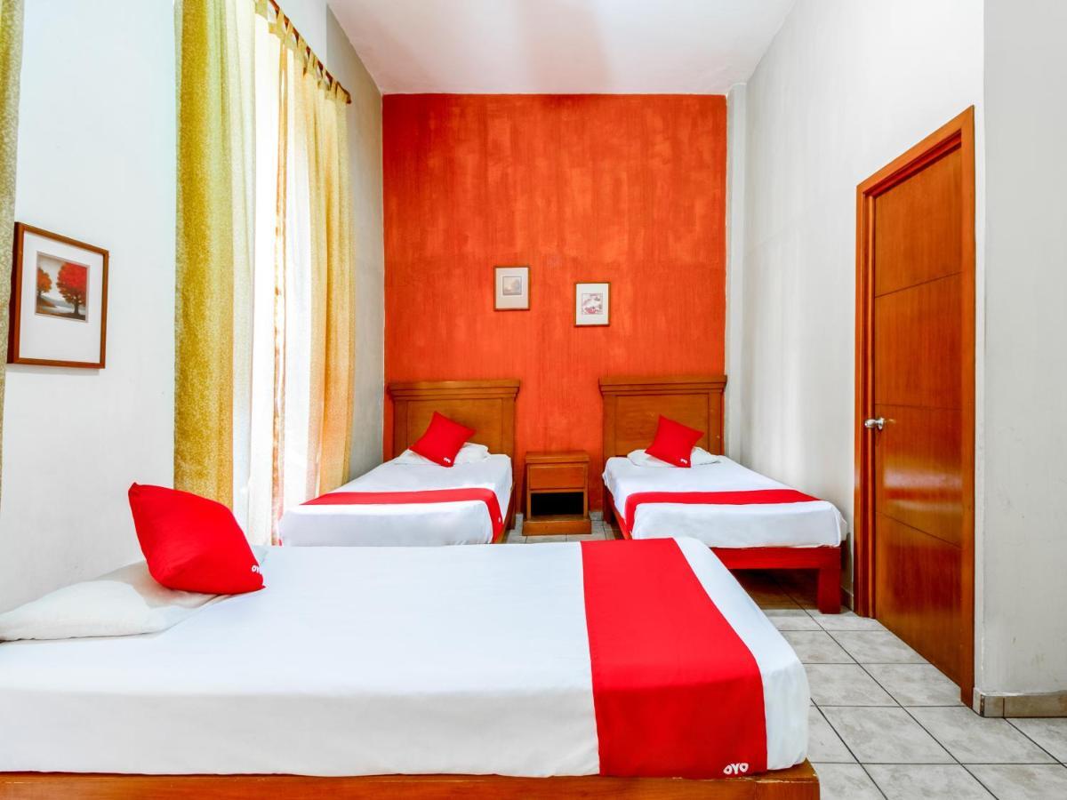 Oyo Hotel Posada Garibaldi Guadalajara Buitenkant foto
