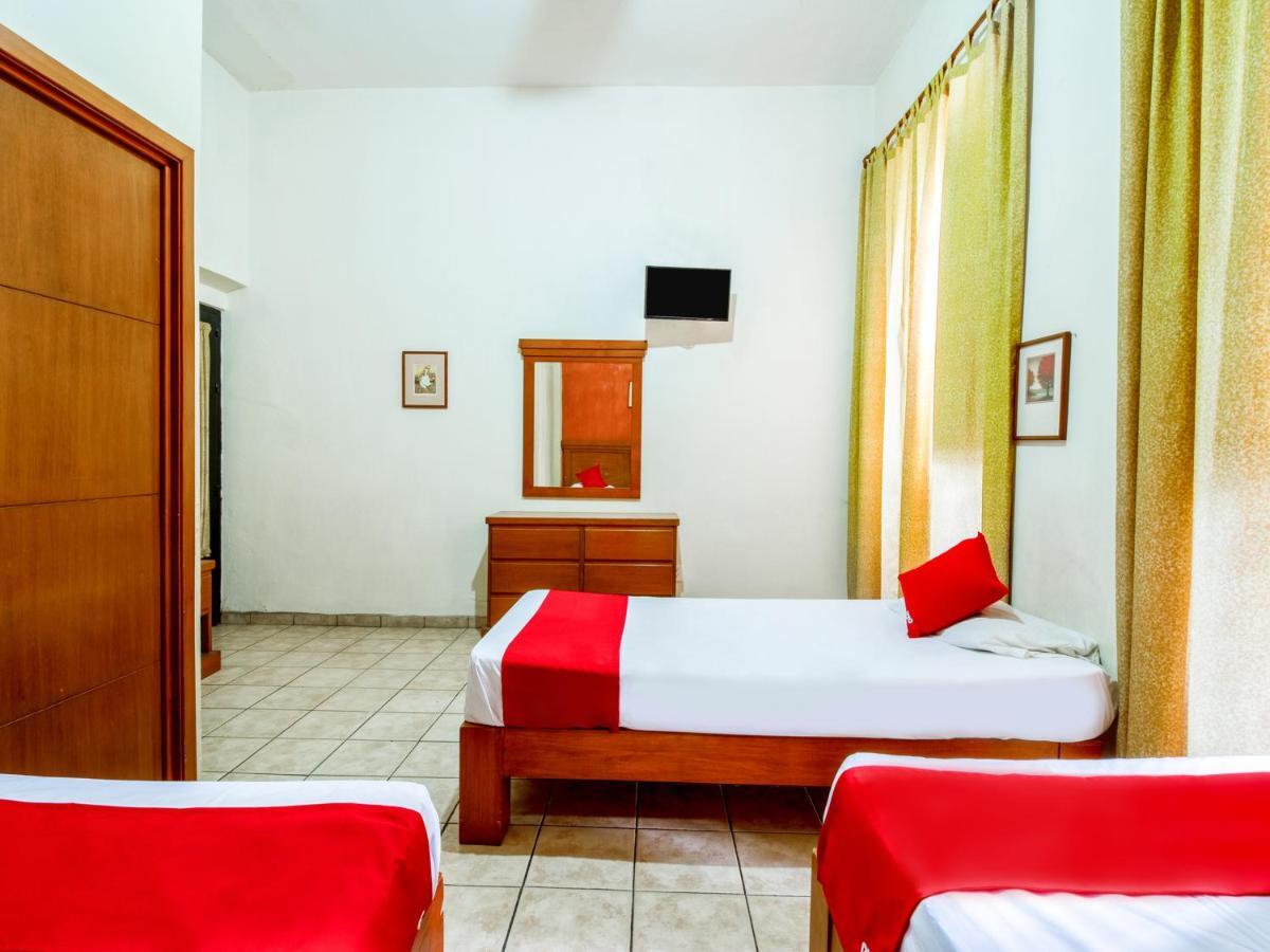 Oyo Hotel Posada Garibaldi Guadalajara Buitenkant foto