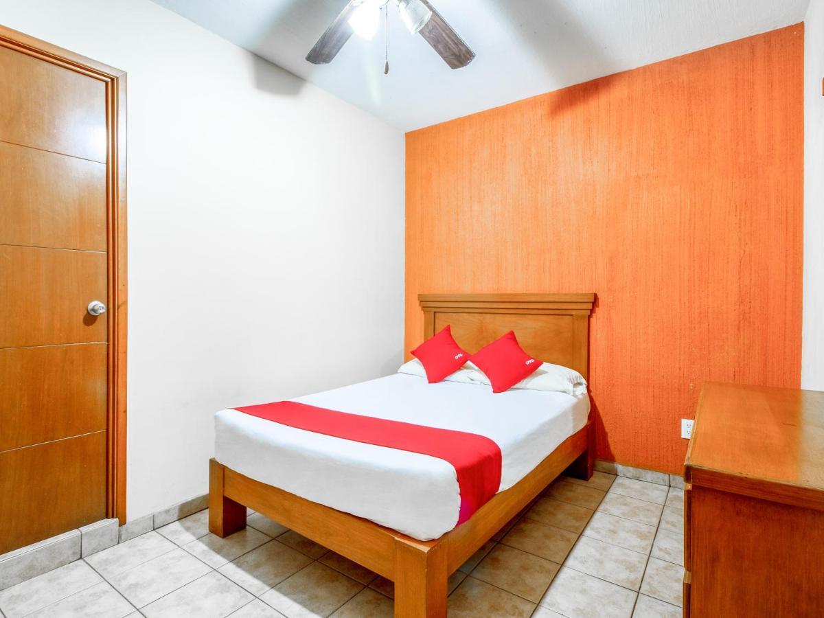 Oyo Hotel Posada Garibaldi Guadalajara Buitenkant foto