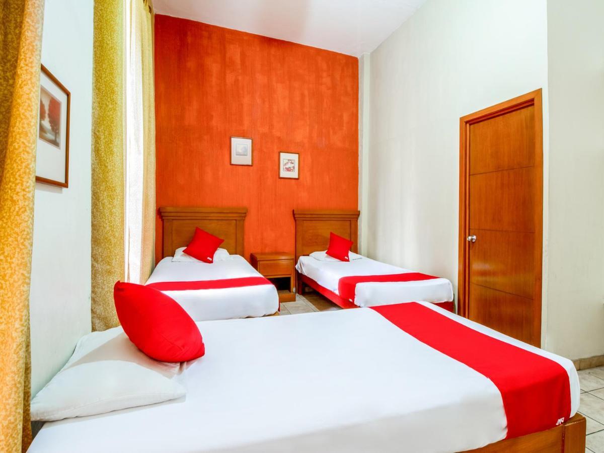 Oyo Hotel Posada Garibaldi Guadalajara Buitenkant foto