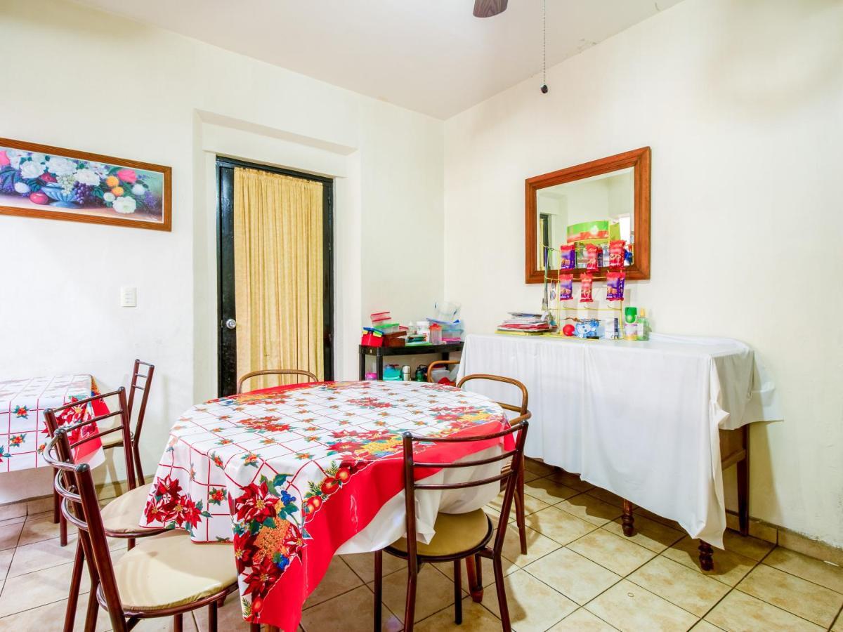 Oyo Hotel Posada Garibaldi Guadalajara Buitenkant foto