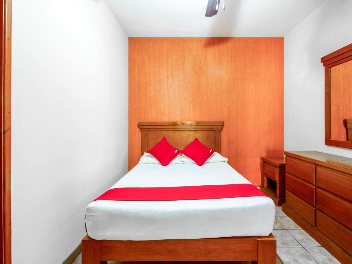 Oyo Hotel Posada Garibaldi Guadalajara Buitenkant foto