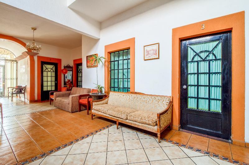 Oyo Hotel Posada Garibaldi Guadalajara Buitenkant foto