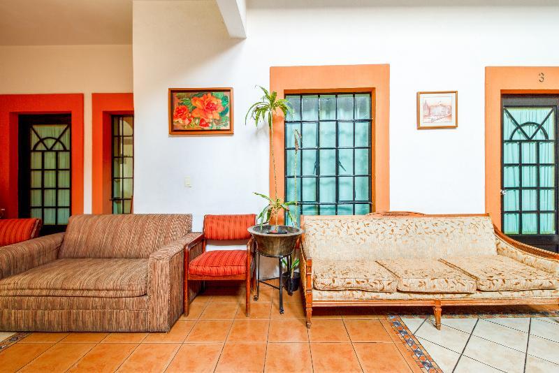 Oyo Hotel Posada Garibaldi Guadalajara Buitenkant foto