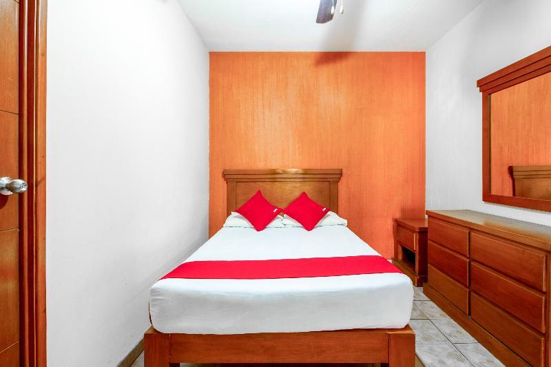 Oyo Hotel Posada Garibaldi Guadalajara Buitenkant foto