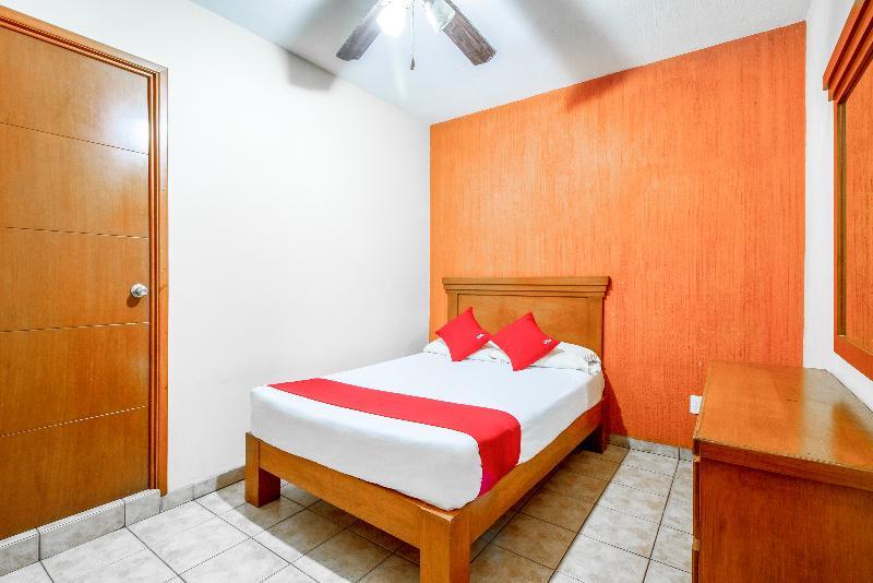 Oyo Hotel Posada Garibaldi Guadalajara Buitenkant foto